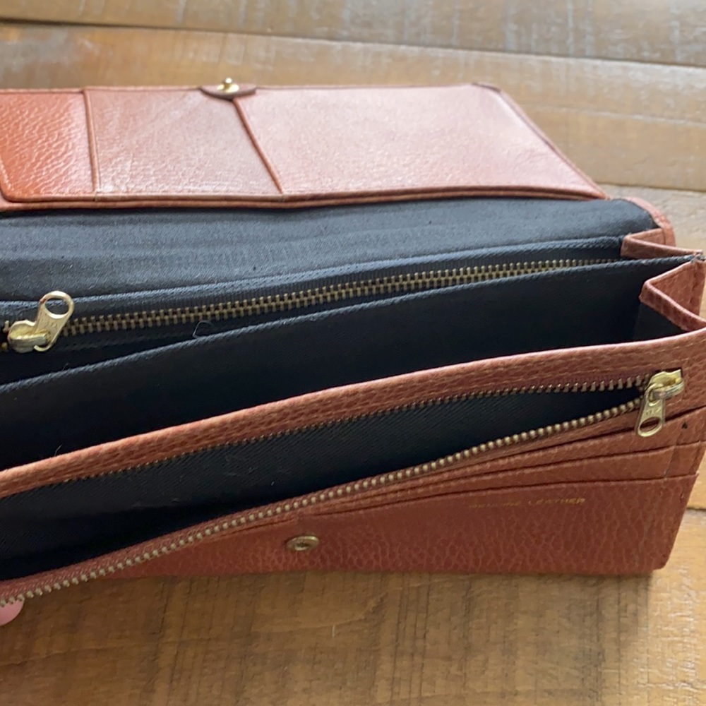 Vintage Leather Anne Klein Clutch Wallet - Picture 5 of 15